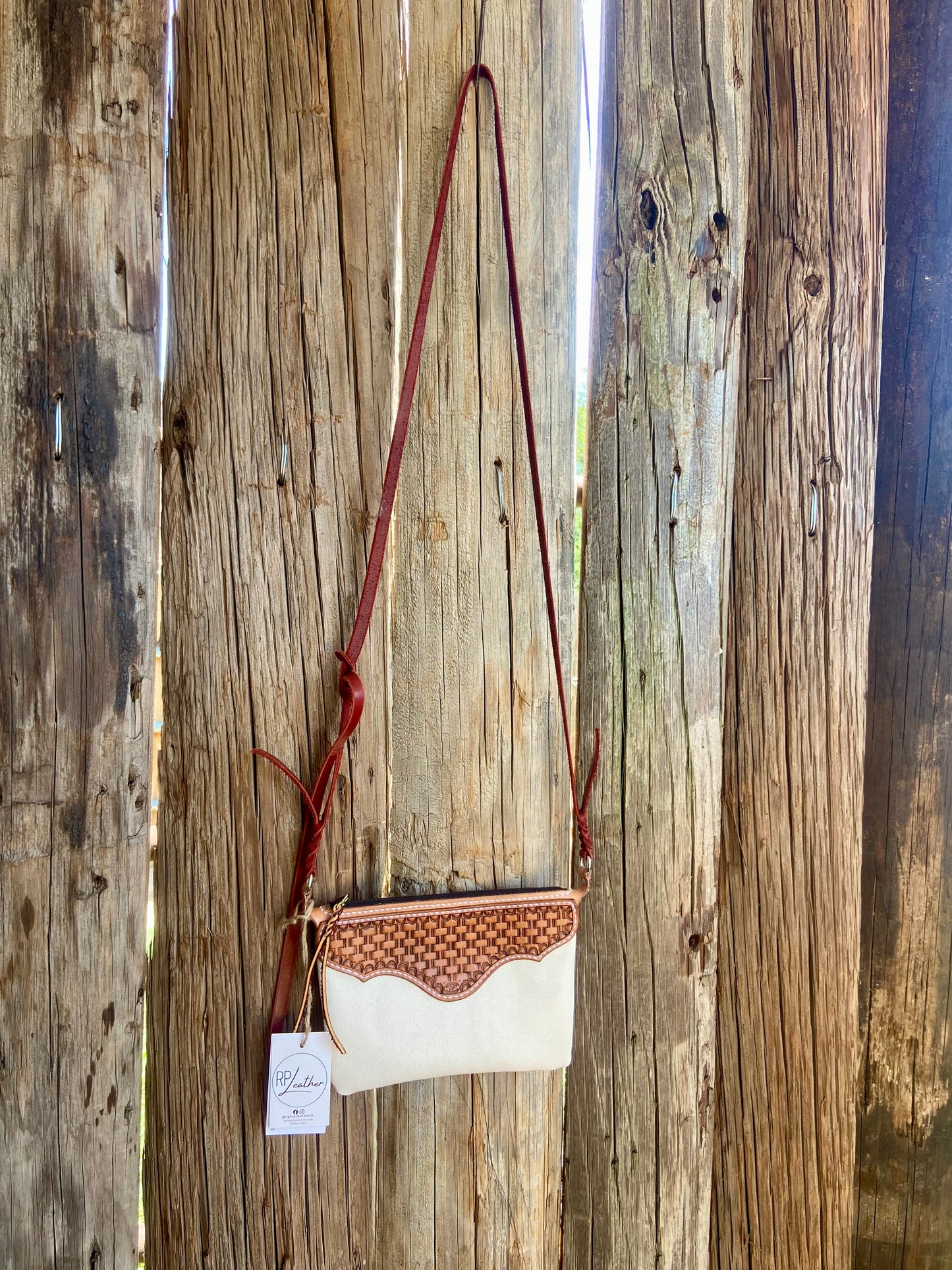 White Basket Stamped Clutch Purse