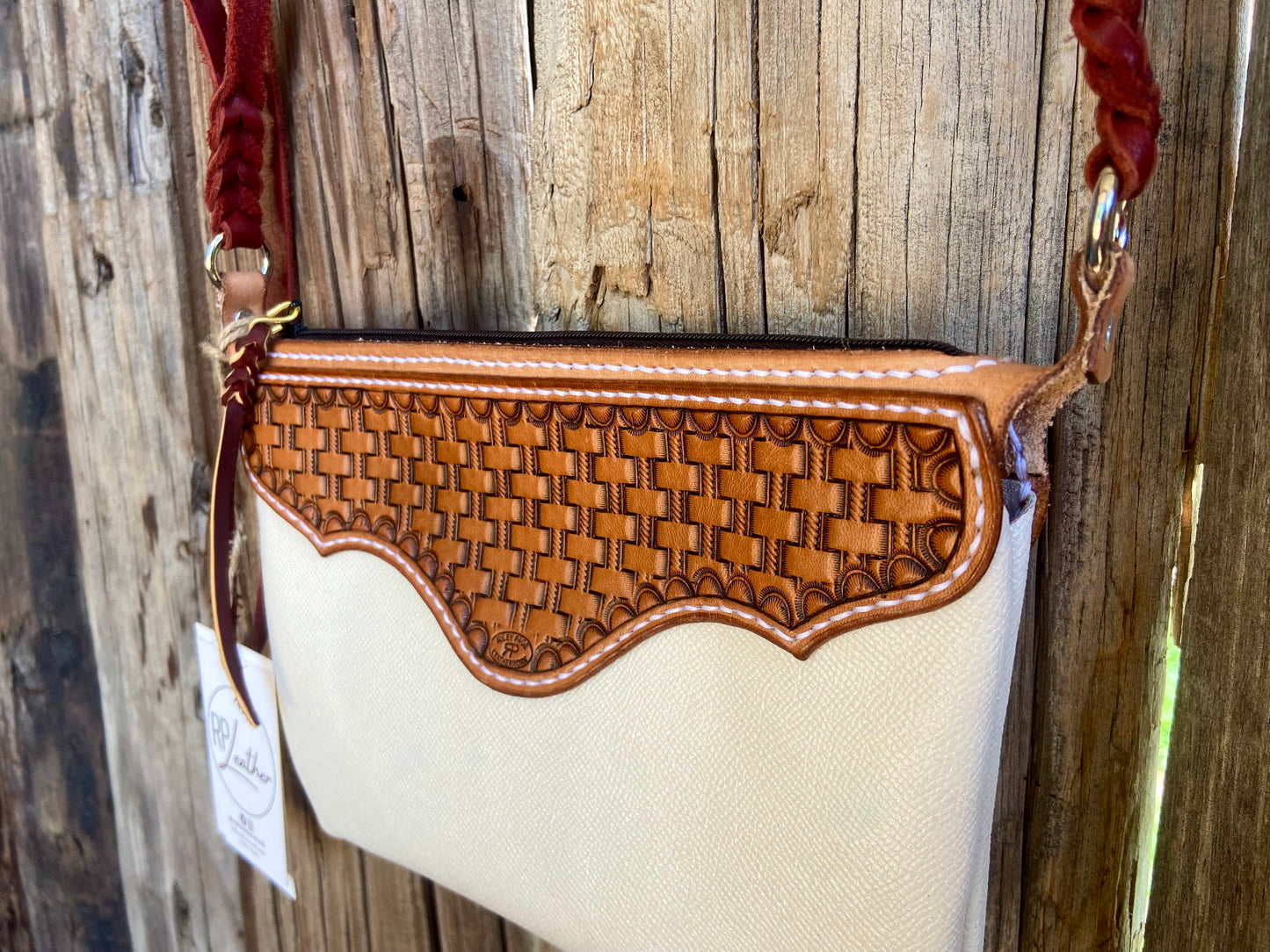 White Basket Stamped Clutch Purse
