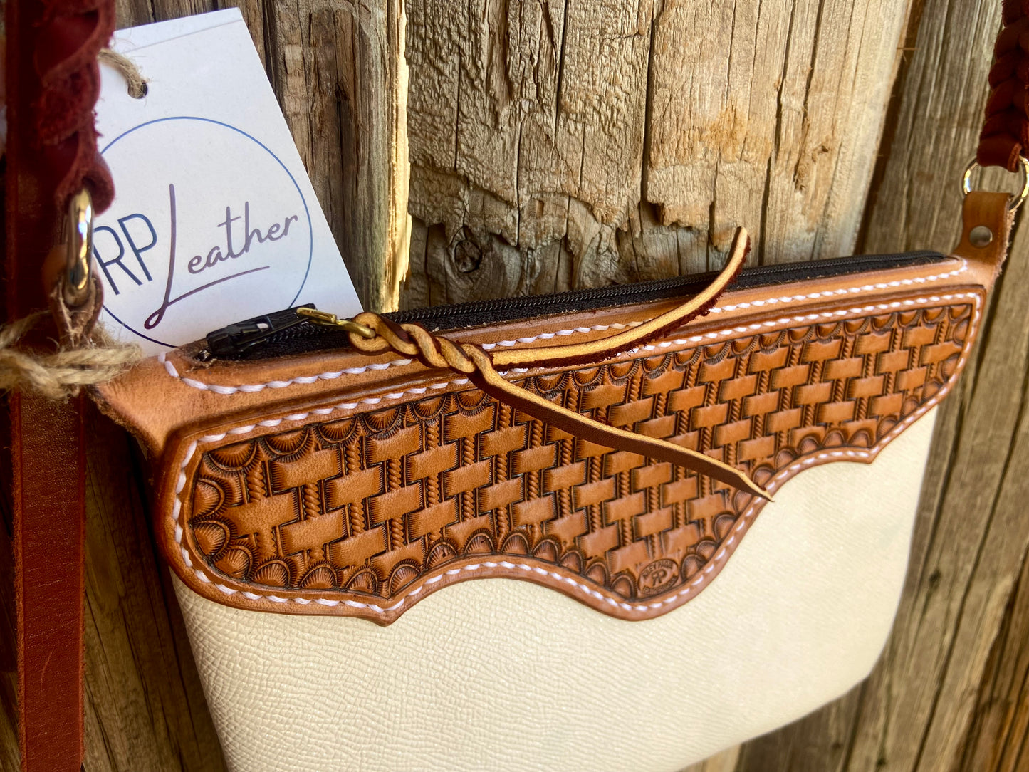 White Basket Stamped Clutch Purse